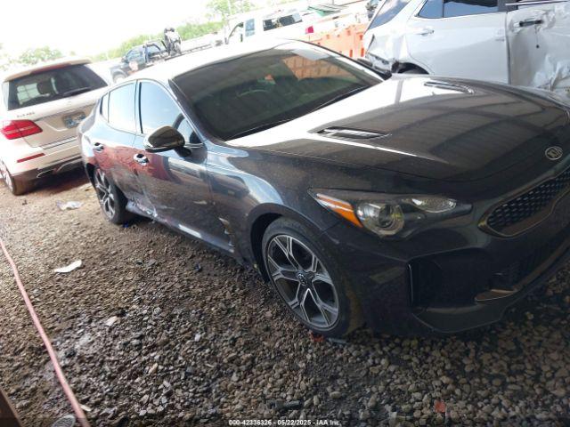  Salvage Kia Stinger