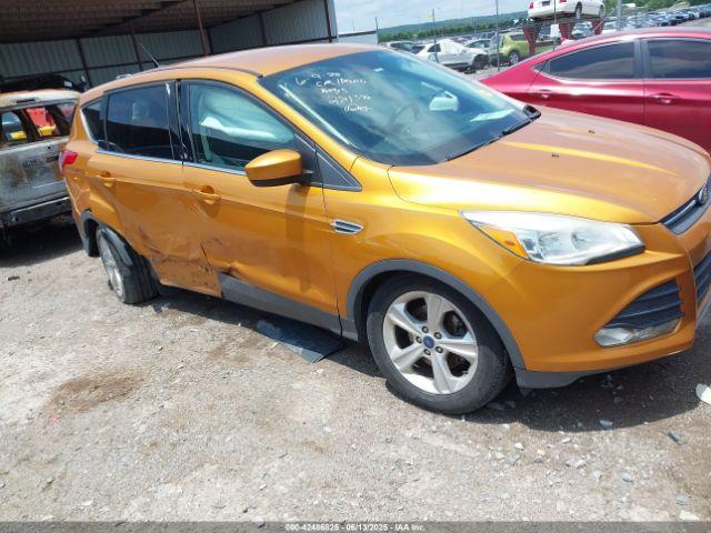  Salvage Ford Escape
