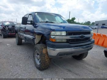  Salvage Chevrolet Silverado 2500
