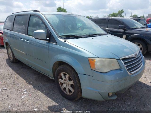  Salvage Chrysler Town & Country