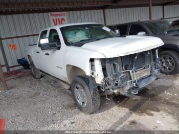  Salvage Chevrolet Silverado 2500