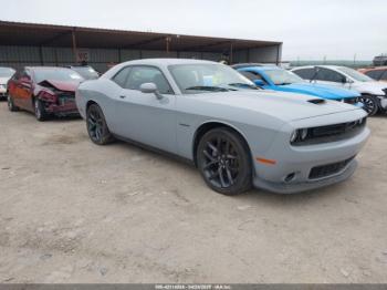  Salvage Dodge Challenger