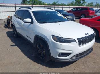  Salvage Jeep Cherokee