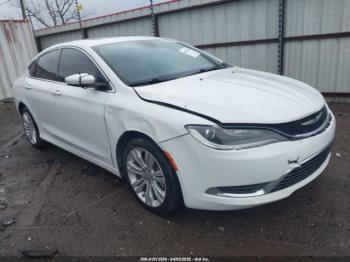  Salvage Chrysler 200