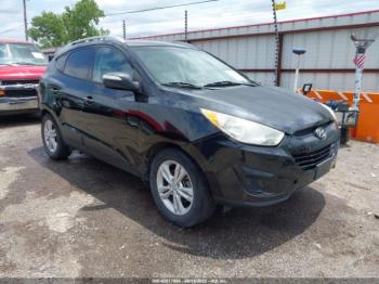  Salvage Hyundai TUCSON