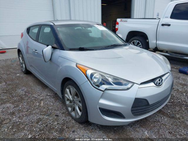  Salvage Hyundai VELOSTER