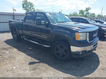  Salvage GMC Sierra 2500
