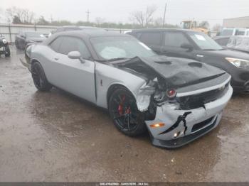  Salvage Dodge Challenger