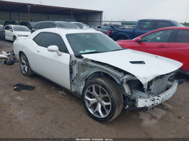  Salvage Dodge Challenger