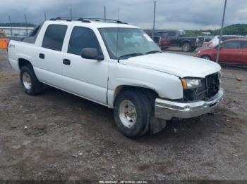  Salvage Chevrolet Avalanche 1500