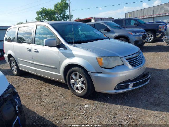  Salvage Chrysler Town & Country
