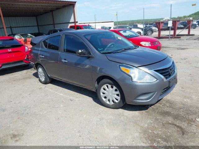  Salvage Nissan Versa
