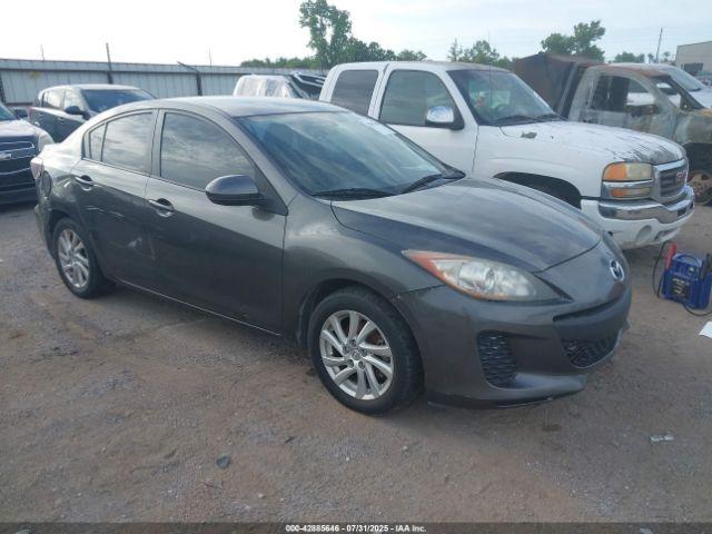  Salvage Mazda Mazda3