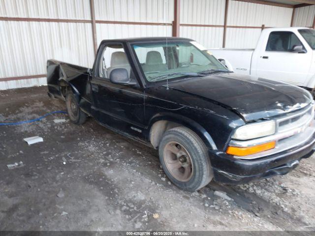  Salvage Chevrolet S-10
