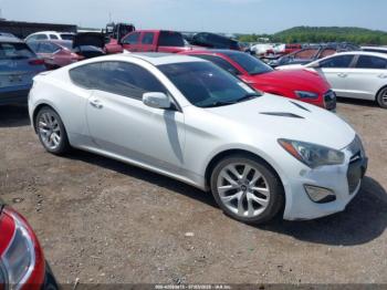  Salvage Hyundai Genesis