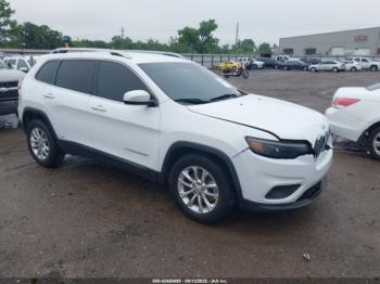  Salvage Jeep Cherokee