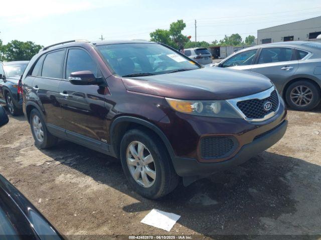  Salvage Kia Sorento