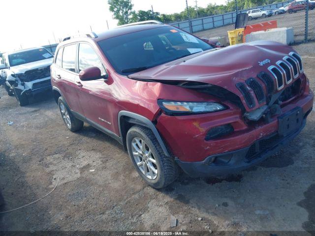  Salvage Jeep Cherokee