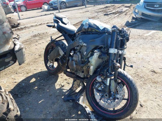 Salvage Kawasaki Zx636