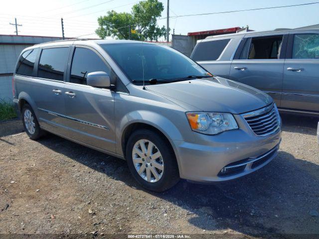  Salvage Chrysler Town & Country