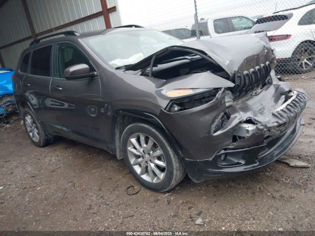  Salvage Jeep Cherokee