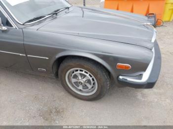  Salvage Jaguar Xj6