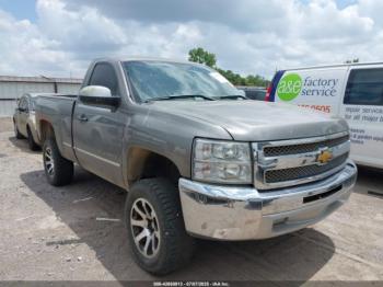  Salvage Chevrolet Silverado 1500