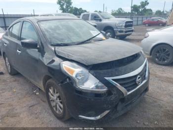  Salvage Nissan Versa