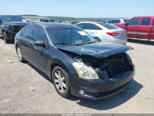  Salvage Nissan Maxima