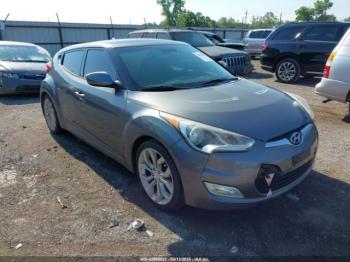  Salvage Hyundai VELOSTER