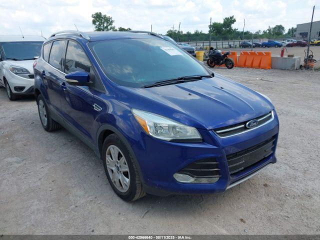  Salvage Ford Escape