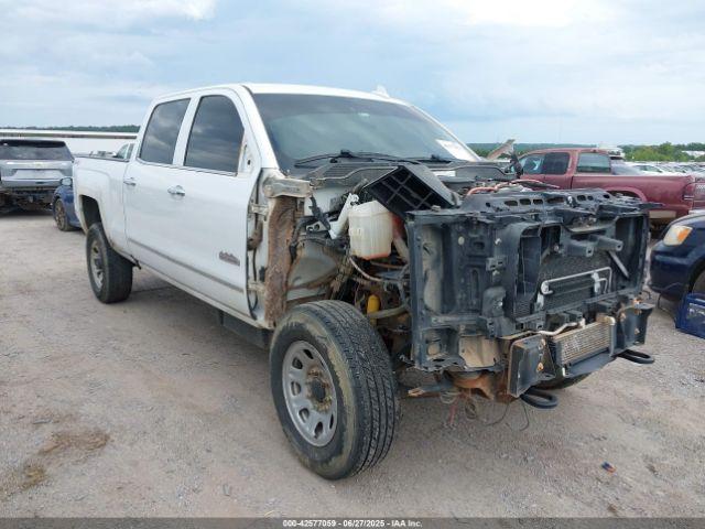  Salvage Chevrolet Silverado 2500