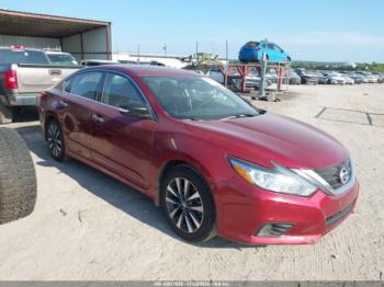  Salvage Nissan Altima