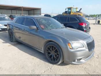  Salvage Chrysler 300