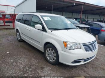  Salvage Chrysler Town & Country