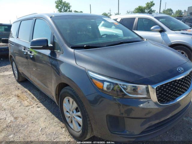 Salvage Kia Sedona