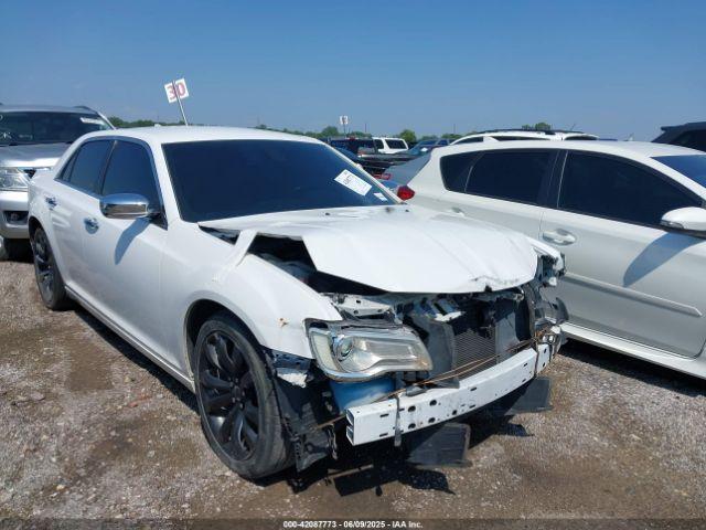  Salvage Chrysler 300