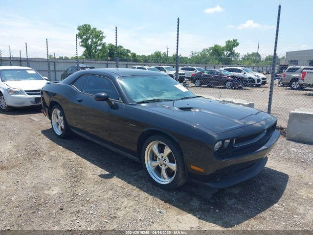  Salvage Dodge Challenger
