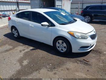  Salvage Kia Forte
