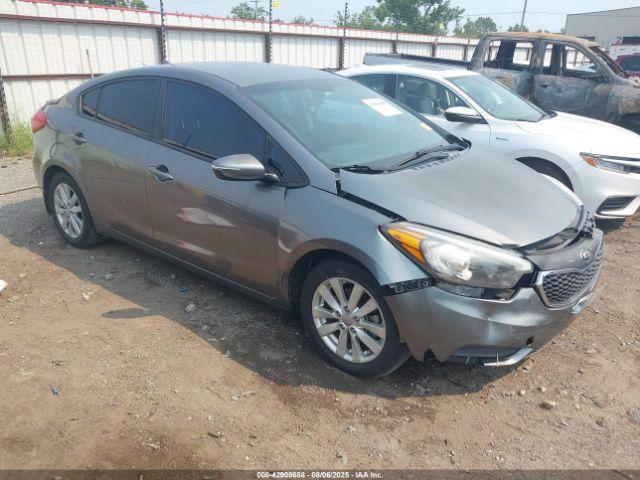  Salvage Kia Forte