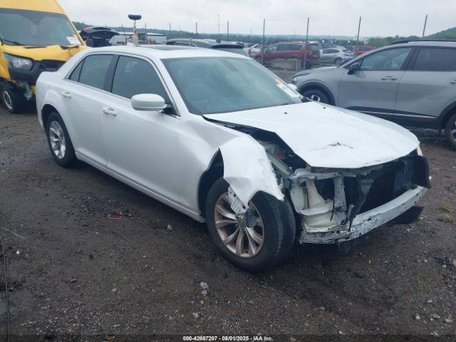  Salvage Chrysler 300