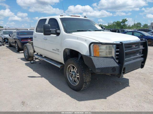  Salvage GMC Sierra 2500