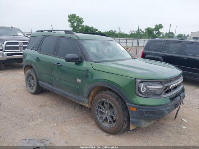  Salvage Ford Bronco