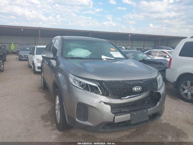  Salvage Kia Sorento