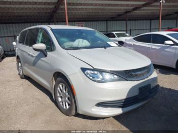  Salvage Chrysler Pacifica