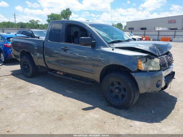  Salvage Nissan Titan