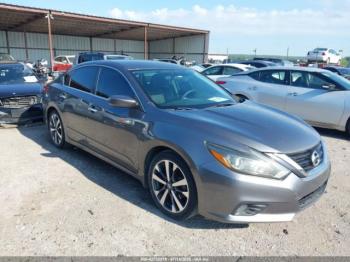  Salvage Nissan Altima