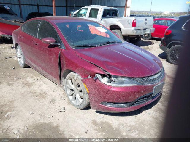 Salvage Chrysler 200