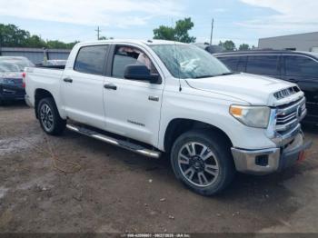 Salvage Toyota Tundra