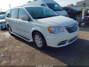  Salvage Chrysler Town & Country